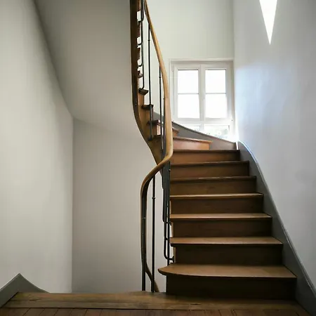 Champagne Moutardier 3* Chezy-Sur-Marne